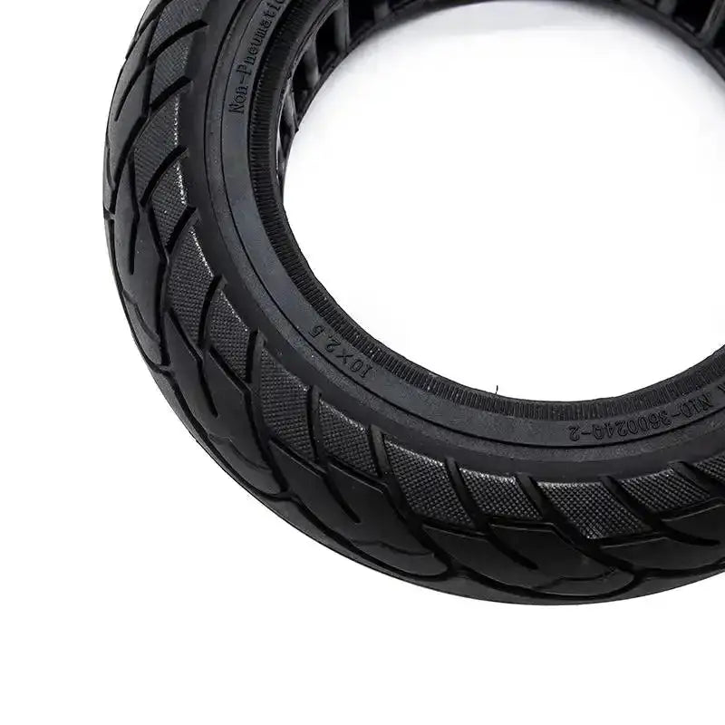 Choisir-un-pneu-plein-astuces-pour-votre-trottinette-électrique Trott-Riders