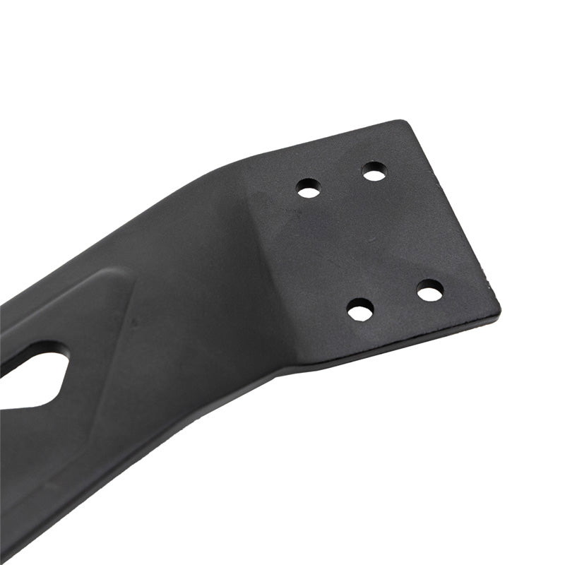 Détail platine supérieure du bras de renfort KuKirin G2 Max. 4 trous de fixation pour l'assemblage rigide de la colonne de direction (Potence). Vérification compatibilité 2025