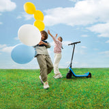 Enfant roulant en trottinette électrique Ninebot C2 Lite