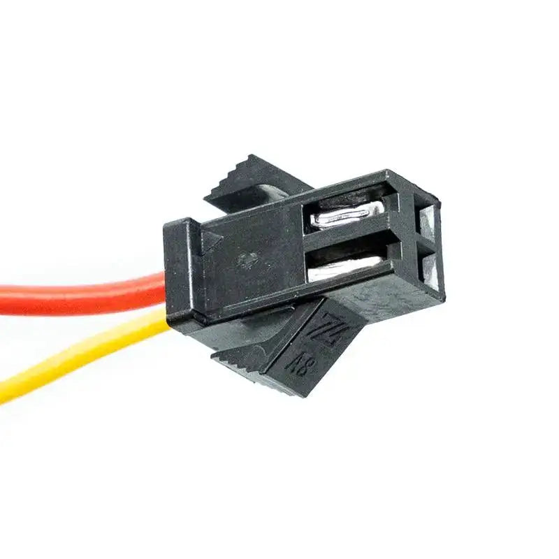 Connecteur électrique noir avec deux fils pour phare LED et klaxon 12-60V sur trottinette électrique